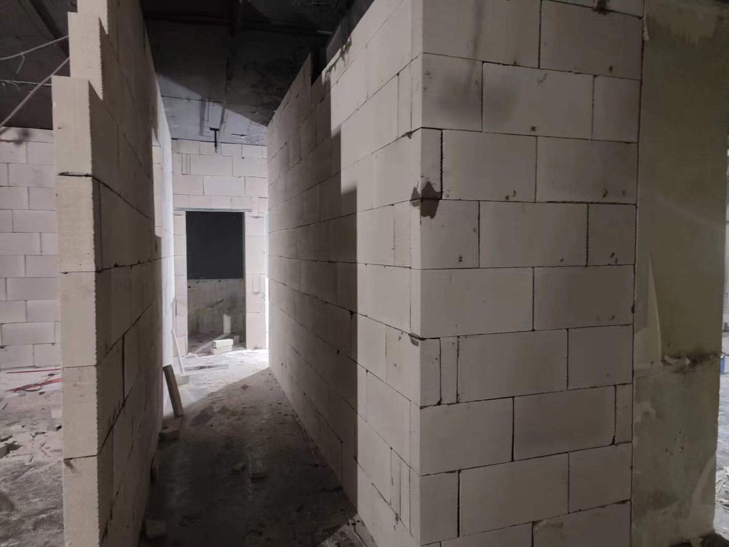 轻质砖隔墙施工实景